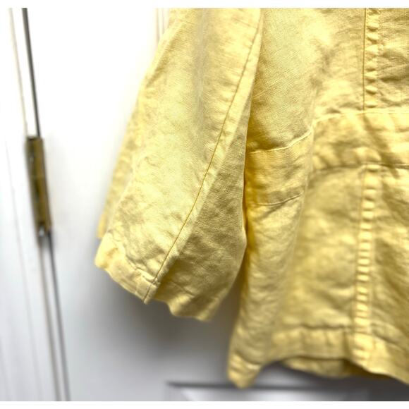 Chico's Butter Yellow Linen Blazer, Tab Sleeves, Big Buttons, Women's 12 or 14 - Picture 4 of 5